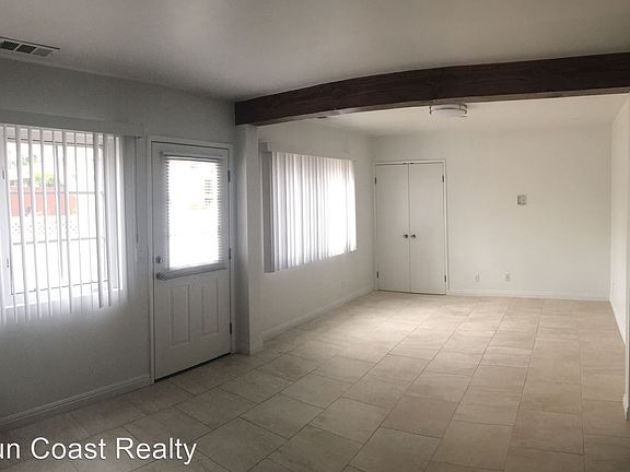 4th image of 1007 Olive St #4928592