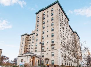 33 Gates Cir APT 3D, Buffalo, NY 14209