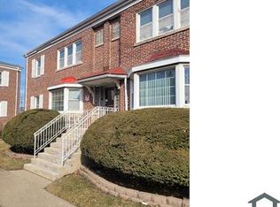 314 E 83rd St #2, Chicago, IL 60619