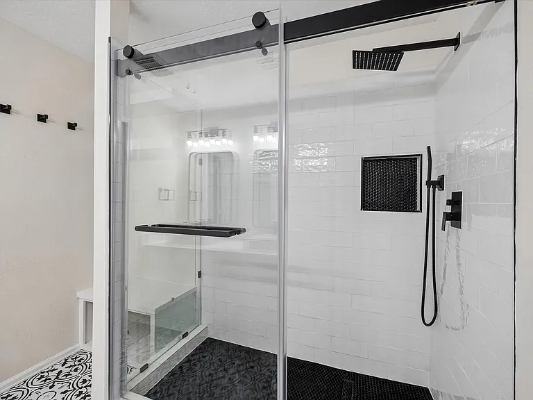 7 Wineberry Pl — Photo 20