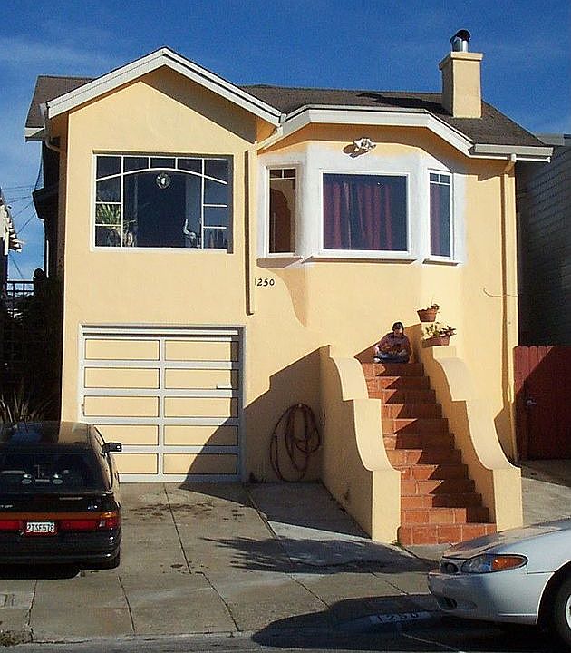 1st image of 1250 31st Ave