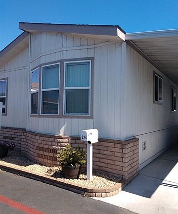 4th image of 324 Blue Springs Ln