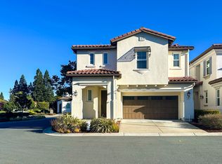 12 Kendall Cir, Moraga, CA 94556