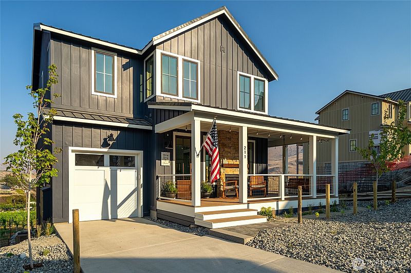 4th image of 211 Bluebell Court