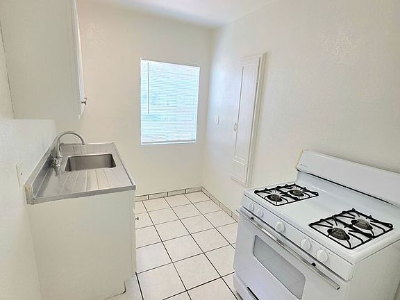 2nd image of 1549-1555 Linden Ave #1553A