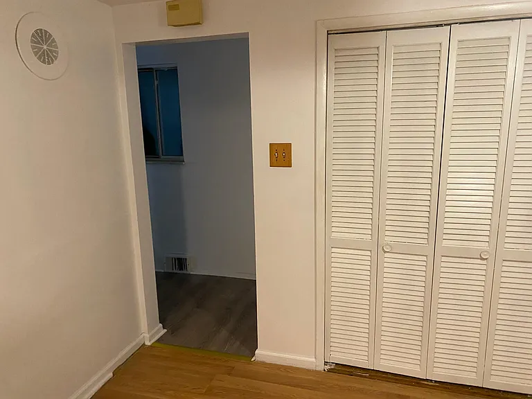 326 Hammond St — Photo 11