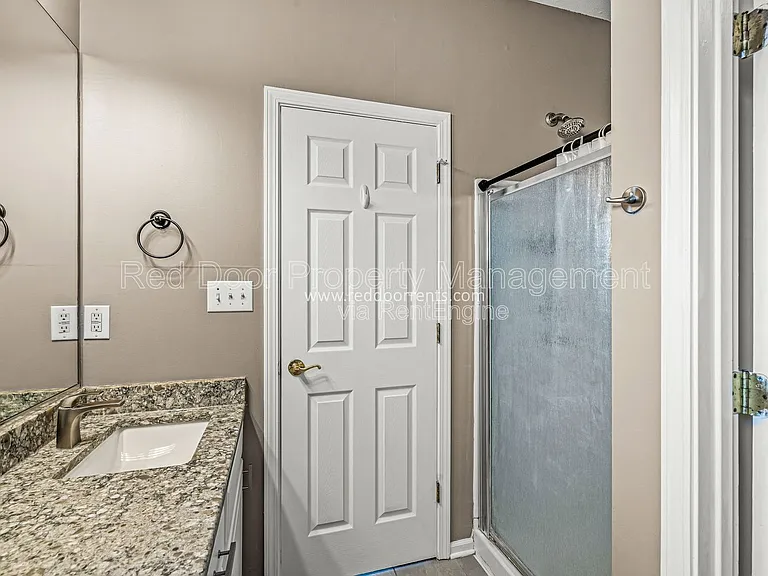 12273 Rambling Rd — Photo 15
