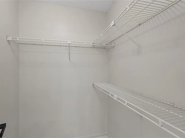 8313 Citrus Chase Dr — Photo 26