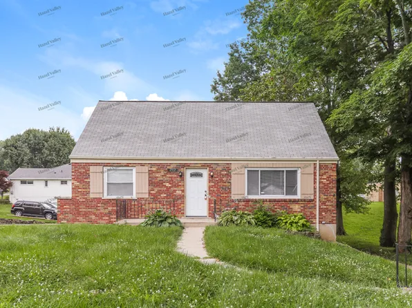 2937 Blue Rock Rd, Cincinnati, OH 45239