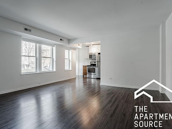 3rd image of 930 W Carmen Ave #2D