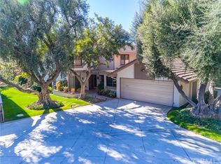 840 Via Zapata, Riverside, CA 92507