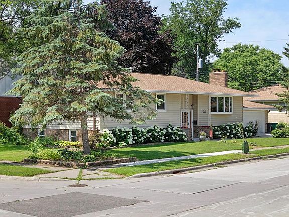 2nd image of 4615 Folwell Dr