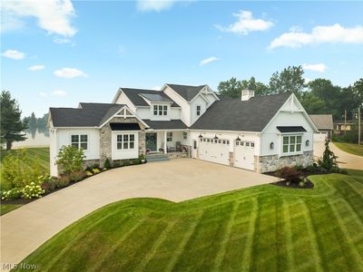 5768 Springlake Rd NW, Canton, OH, 44718