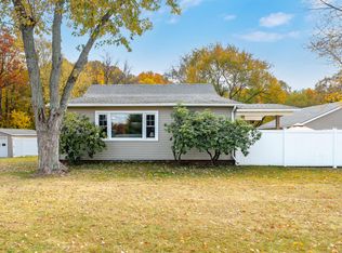 9492 Bellevue Rd, Battle Creek, MI 49014