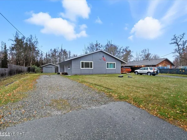 1000 E Dellwood St, Wasilla, AK 99654