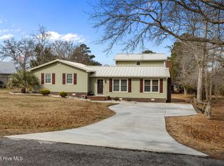 19 Arrowhead Drive, Hubert, NC 28539