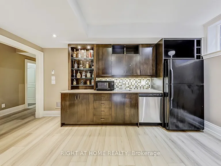 3 Westrose Ave — Photo 24