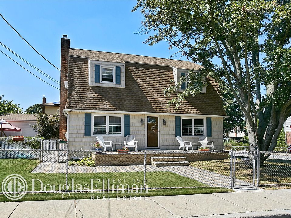 1st image of 456 Eureka Ave