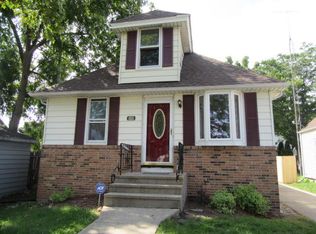 6828 31st Ave, Kenosha, WI 53142