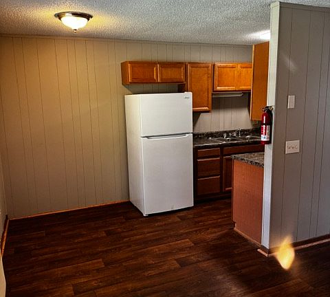 3rd image of 401 S 4th Ave APT 11