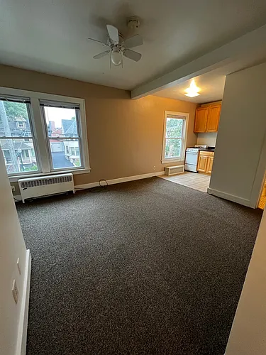 121 N Hancock St Photo 1