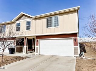 1309 25th St E, Williston, ND 58801