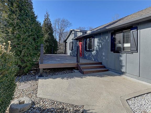 5th image of 6121 NW Klamm Rd