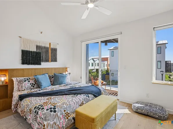 103 Lively Ln #B, San Marcos, TX 78666