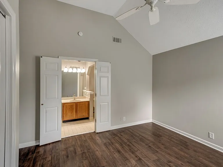 125 Agee Cir E — Photo 14