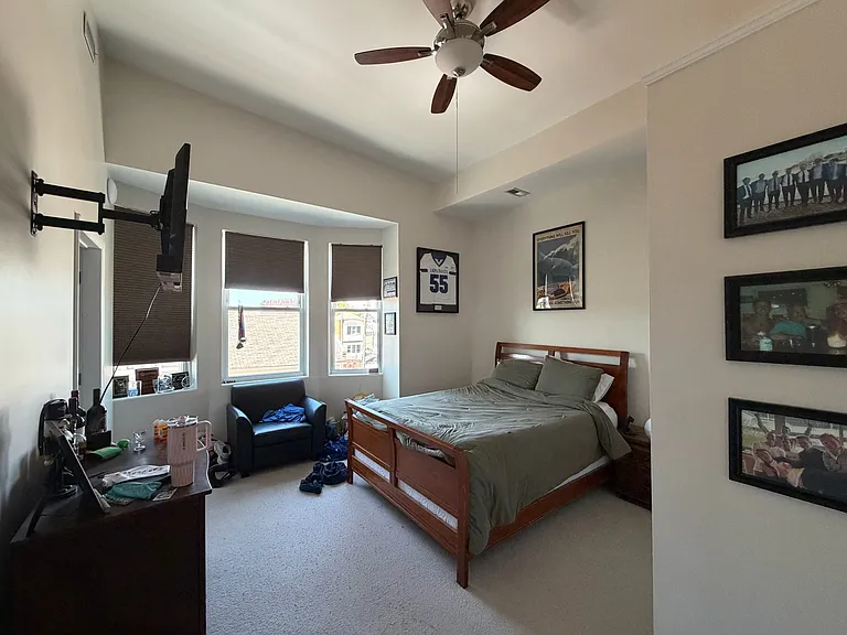 2920 Elliott St — Photo 34