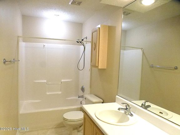 5th image of 31 Tiburon Trl