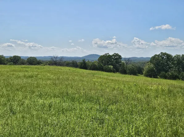 202 Happy Hills Farm, Gainesville, MO 65655