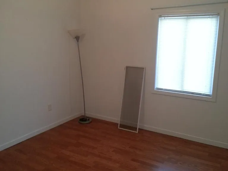 117 S Sargent Ave #6 — Photo 5