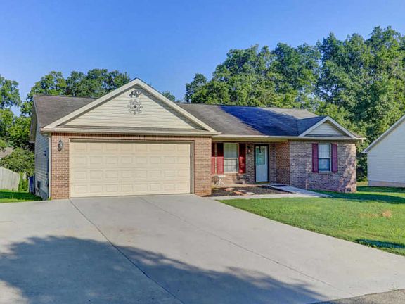 2nd image of 4609 Daisy Mae Ln