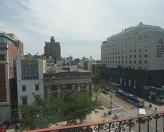 3rd image of 231 2nd Ave APT 13