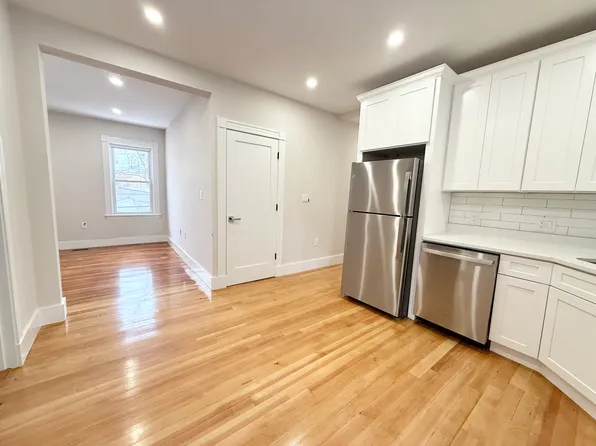 36 Raven St, Dorchester, MA