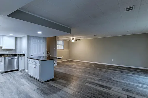 2207-2217 Aurora Dr #2215 Photo 1 2207-2217 Aurora Dr #2215 Photo 1