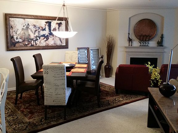 Beautiful Dining Area!