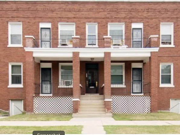 358 E 70th St #1W, Chicago, IL 60637