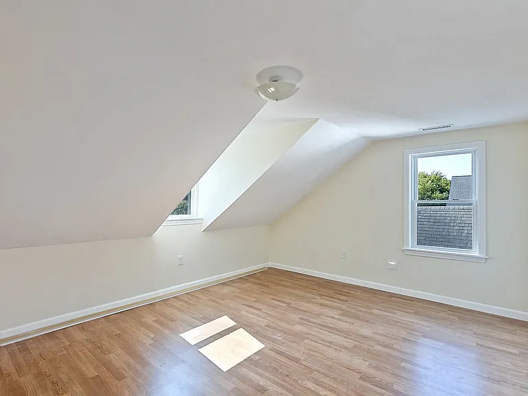 20-20R Winship St #2 — Photo 9