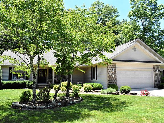 2nd image of 111 Markham Ln