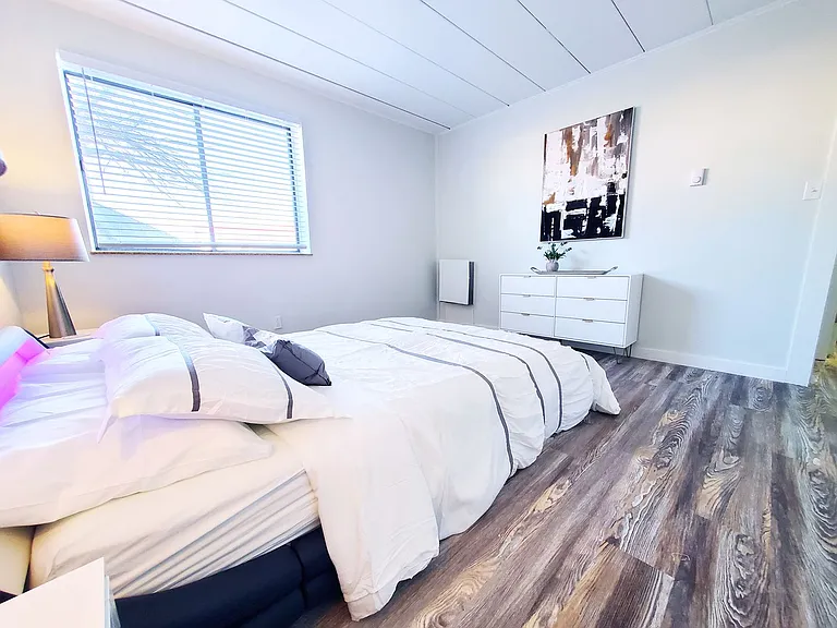 Smartland Shorewood Apartments — Photo 89