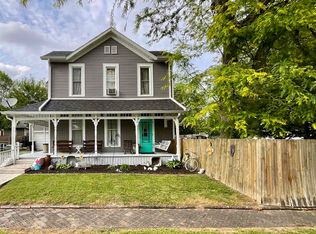 209 E 4th St, Warren, IN 46792