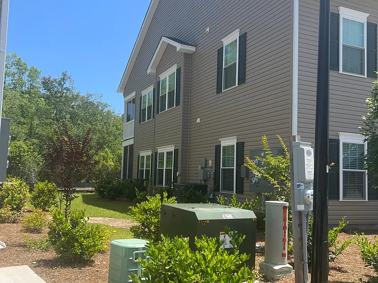 949 Jackline Dr #201 — Photo 2