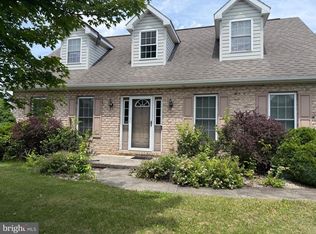 349 Carolle St, Greencastle, PA 17225
