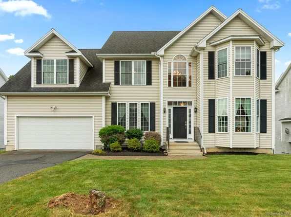 27 Larovera Terrace, Ansonia, CT 06401