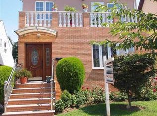 4721 156th St, Flushing, NY 11355