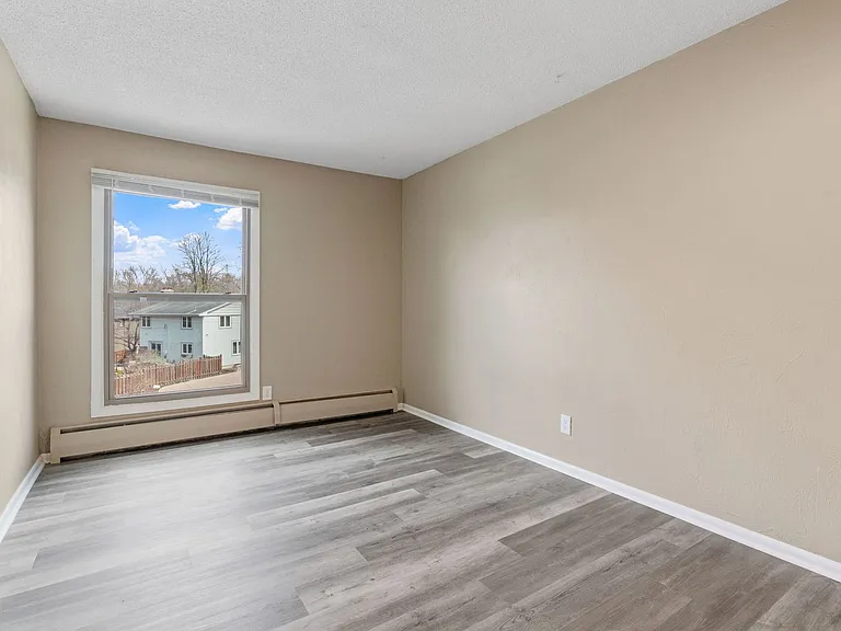 Golden Valley Greenway — Photo 36