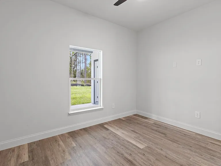 7289 N Fairlawn Ter — Photo 19