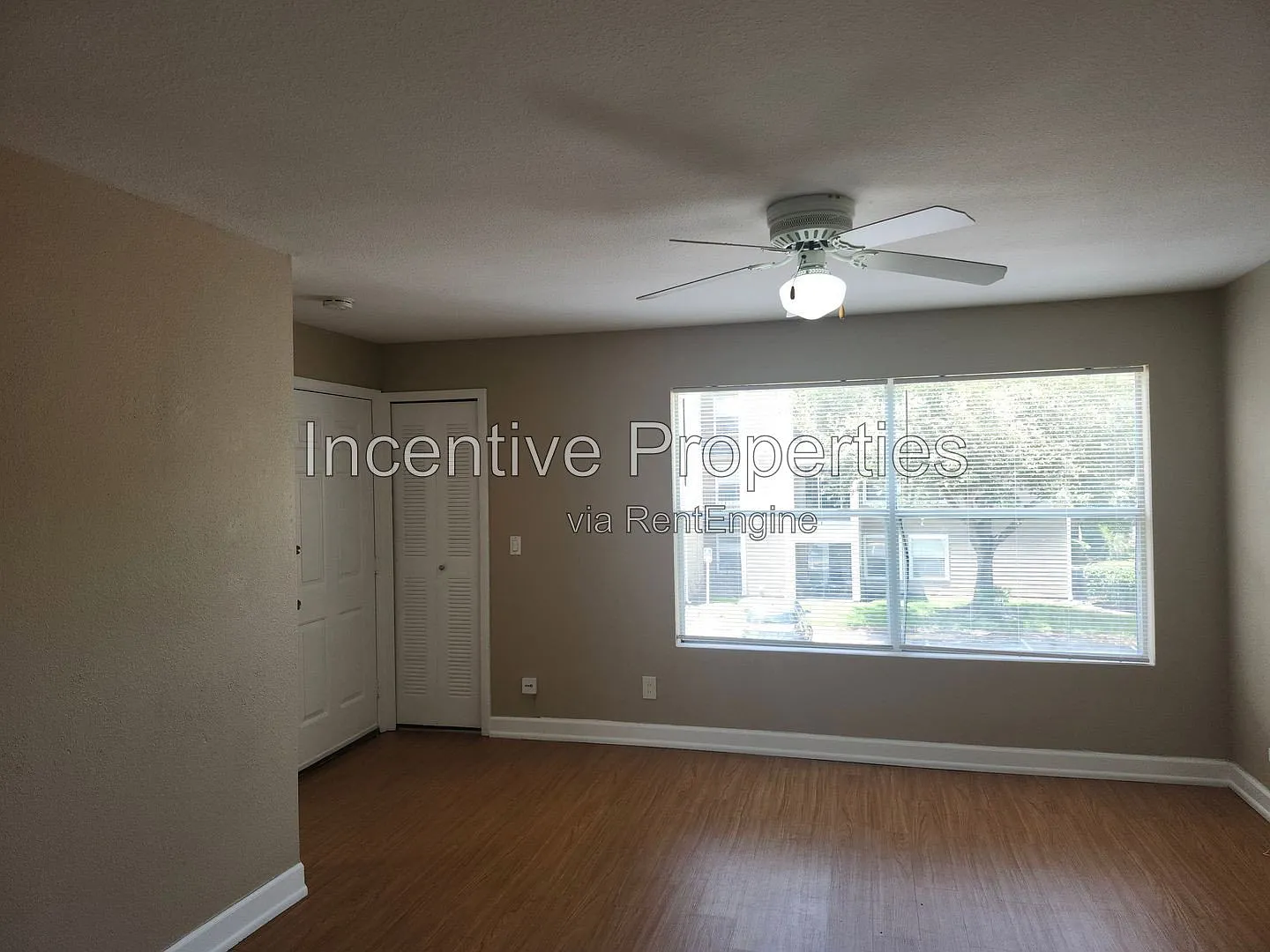 1 bed, 1.0 bath, 560 sqft, $1,200 — Photo 4